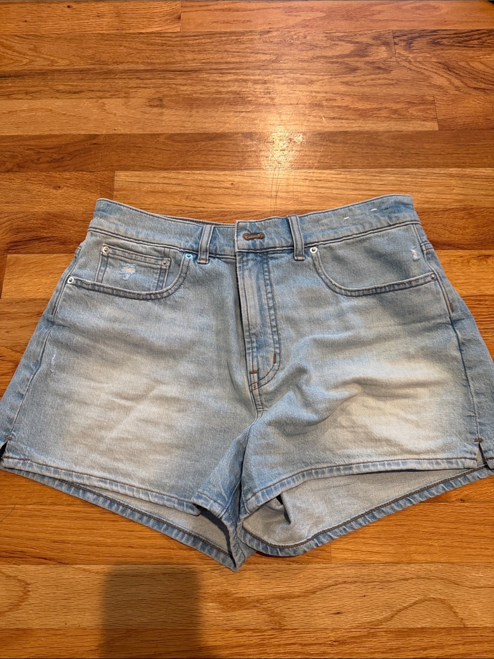 Madewell Light Wash Denim Shorts